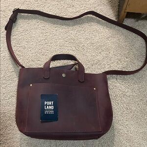 Portland Leather tote crossbody bag color Merlot